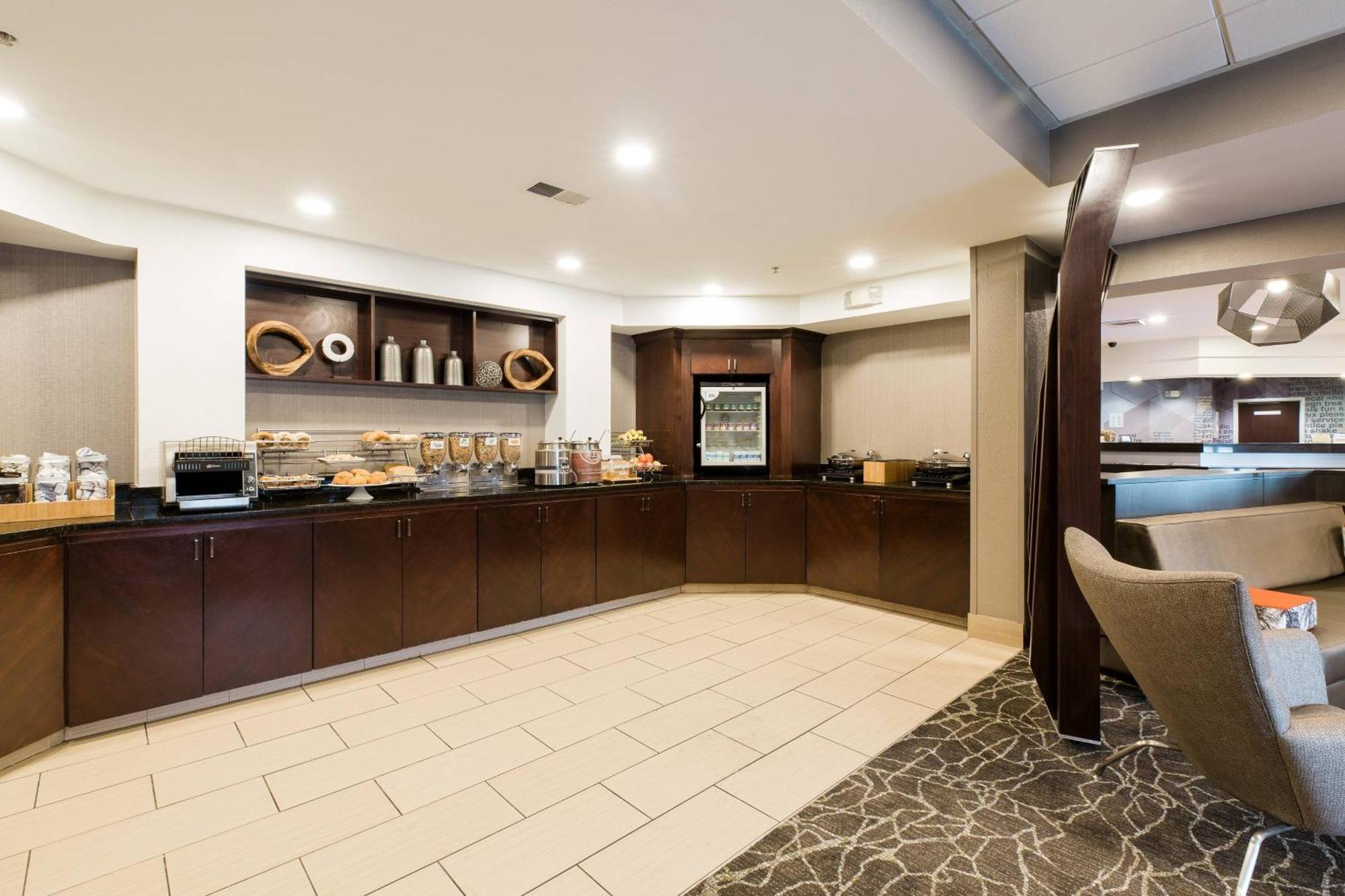 Springhill Suites Флорънс Екстериор снимка